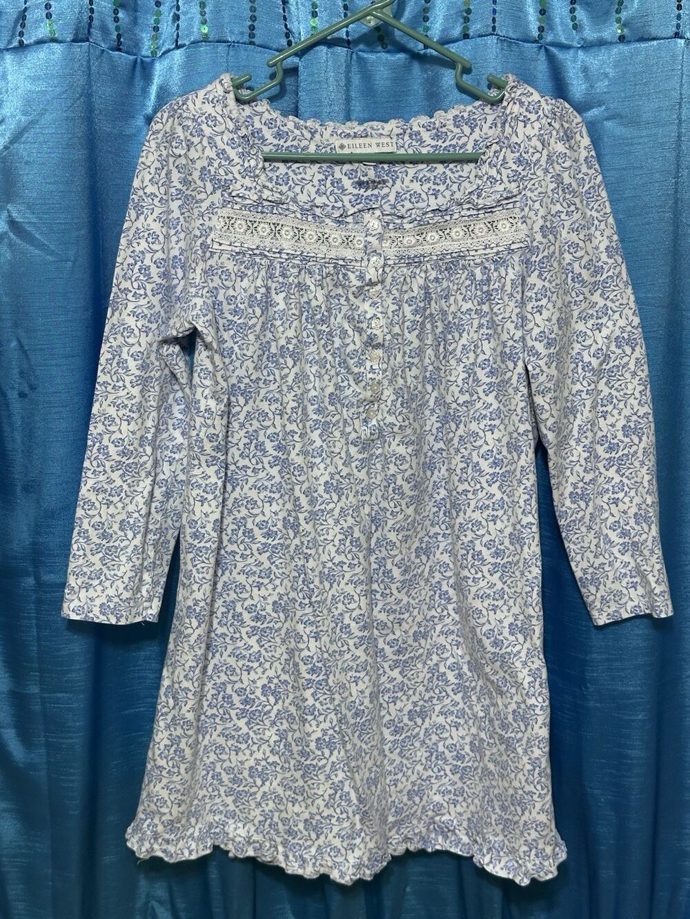 Eileen West nightgown in blue & white Floral long sleeve Short 100% Cotton SZ S